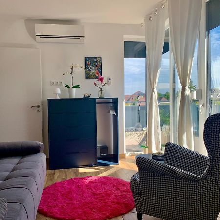 Madagascar Apartman Keszthely Buitenkant foto