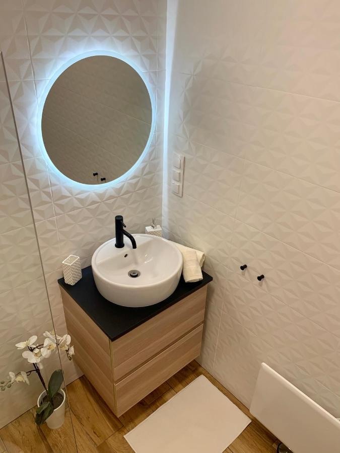 Madagascar Apartman Keszthely Buitenkant foto