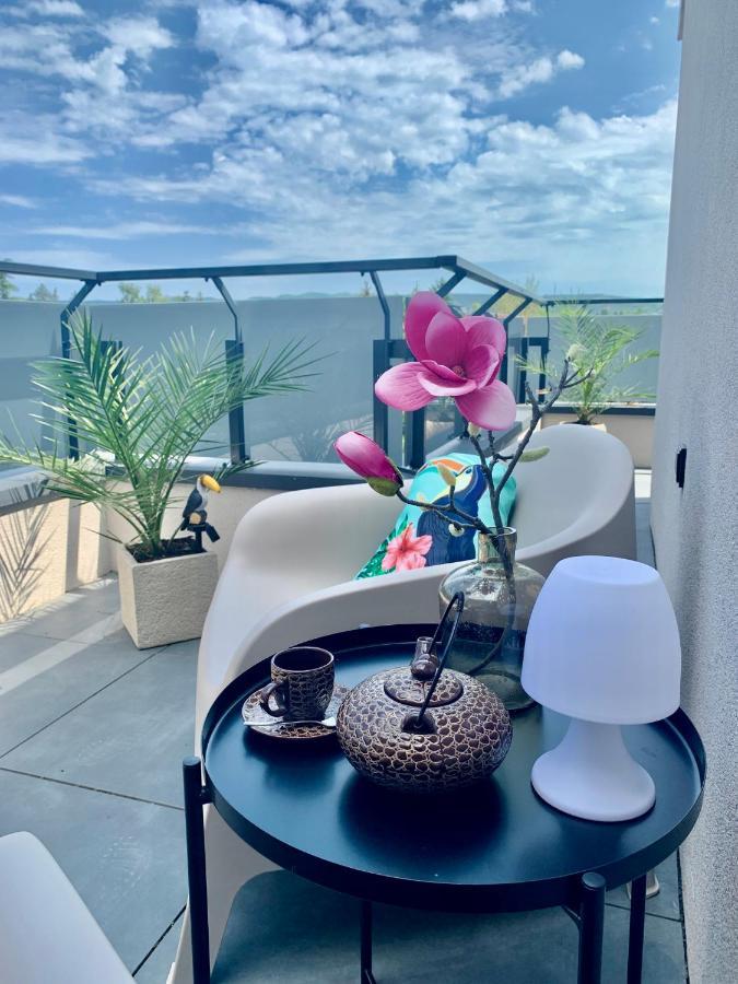 Madagascar Apartman Keszthely Buitenkant foto