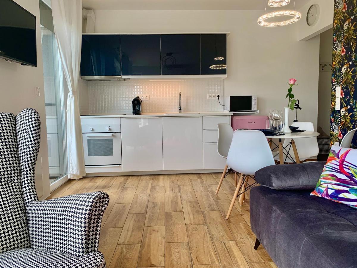 Madagascar Apartman Keszthely Buitenkant foto